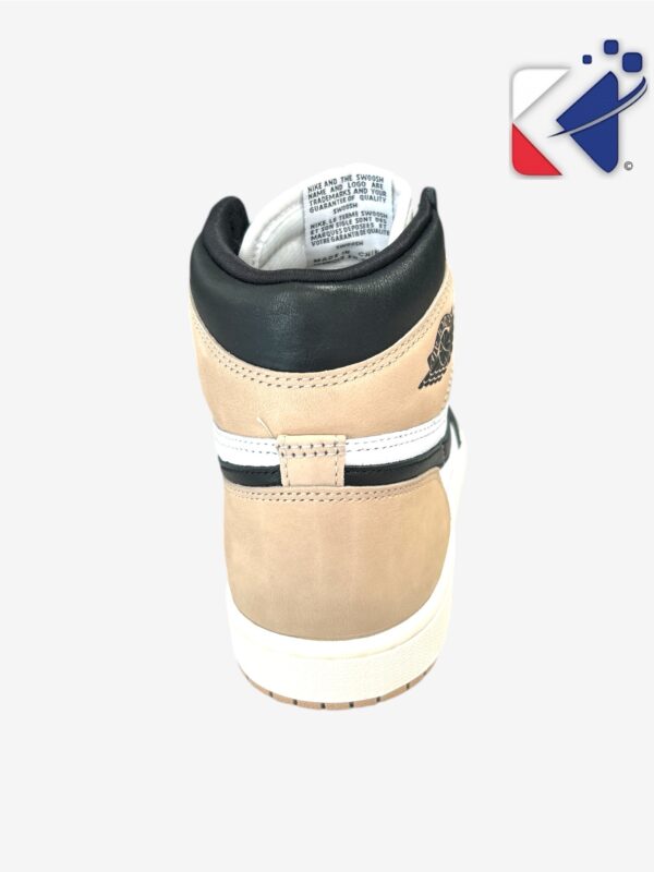 Basket Air Jordan 1 Rétro Hi OG - Pointure 40,5 – Image 4