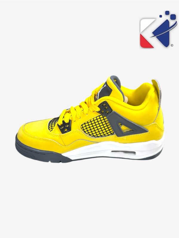 Basket Air Jordan 4 Rétro (GS) - jaune/noir - Pointure 39 – Image 3