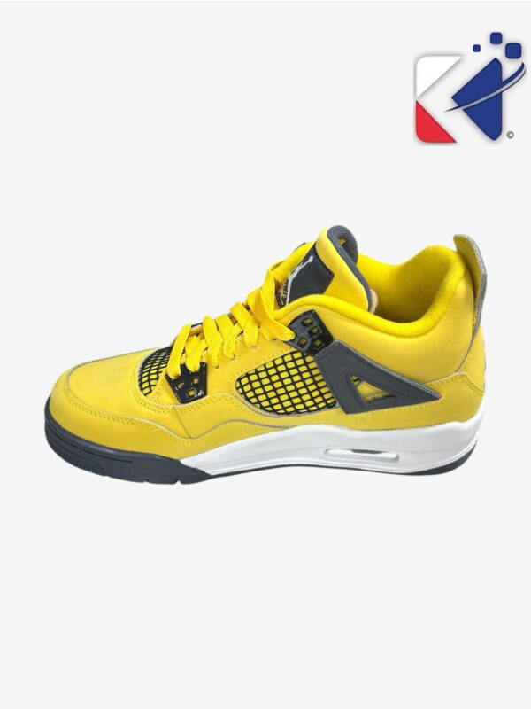 Basket Air Jordan 4 Rétro (GS) - jaune/noir - Pointure 40 – Image 3